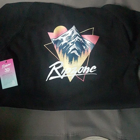 To small - Picture 2 of 2